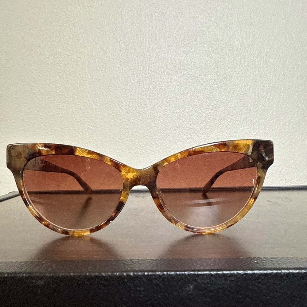 Patricia Nash Tortoise Shell Cat Eye Sunglasses - Size 55-16-145 - Picture 2 of 7